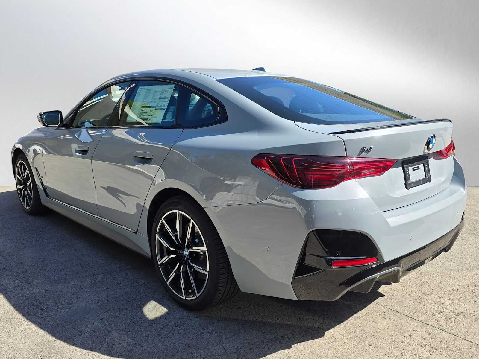 2026 BMW i4 xDrive40 xDrive40