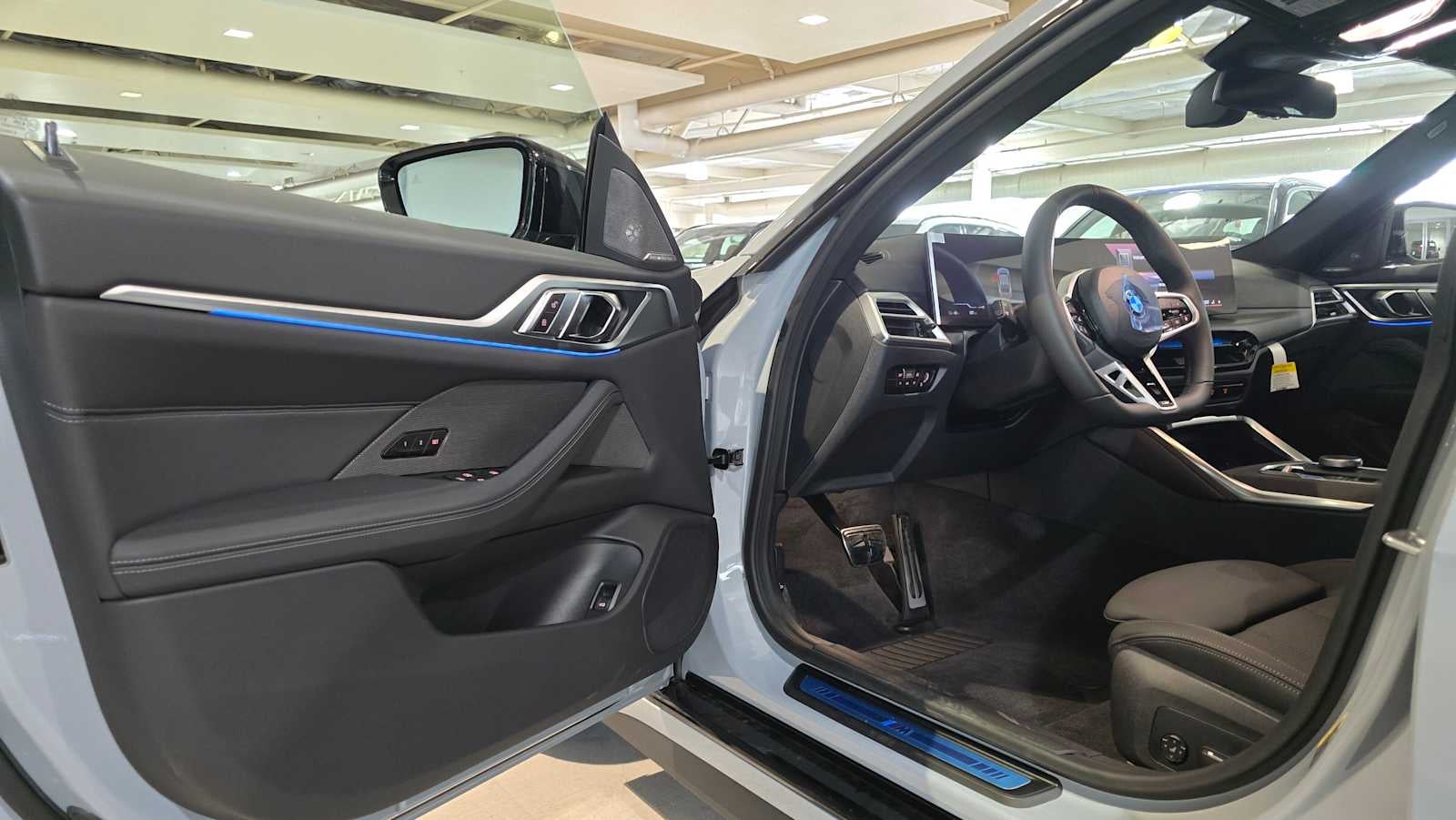 2026 BMW i4 xDrive40 xDrive40