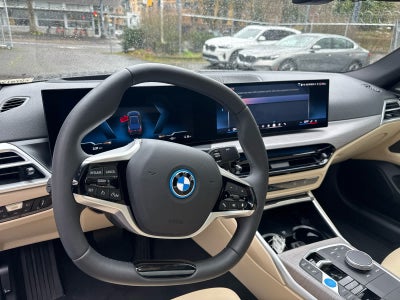2025 BMW i4 xDrive40 xDrive40