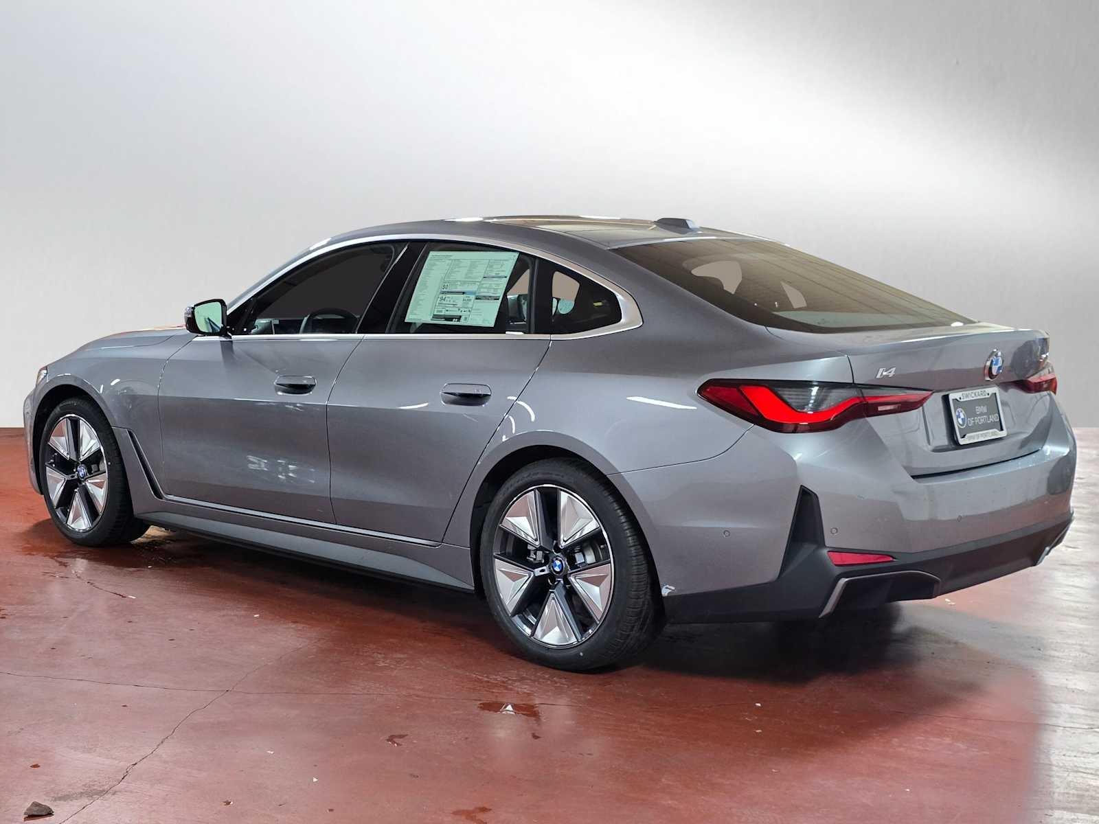 2026 BMW i4 xDrive40