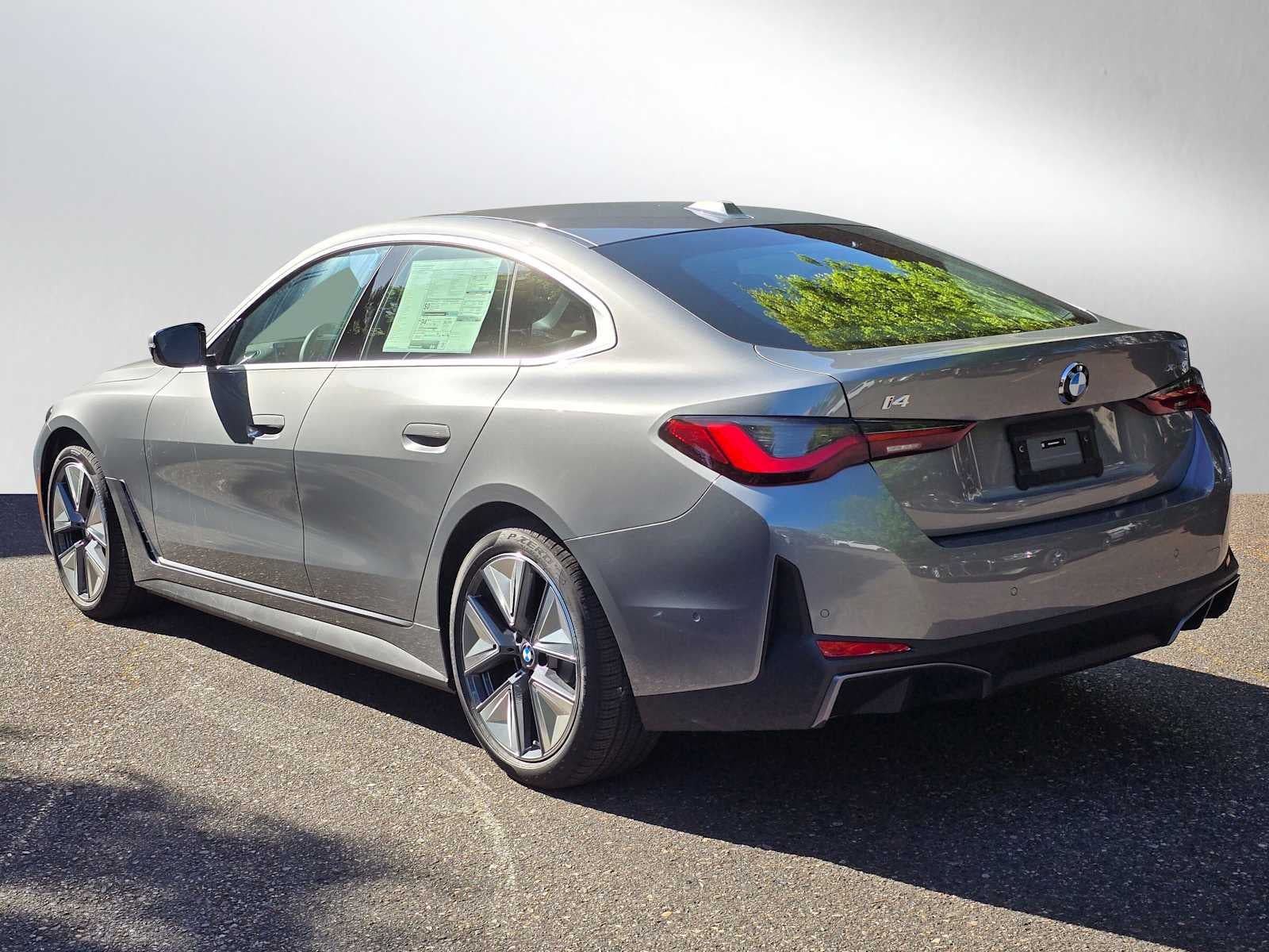 2026 BMW i4 xDrive40 xDrive40