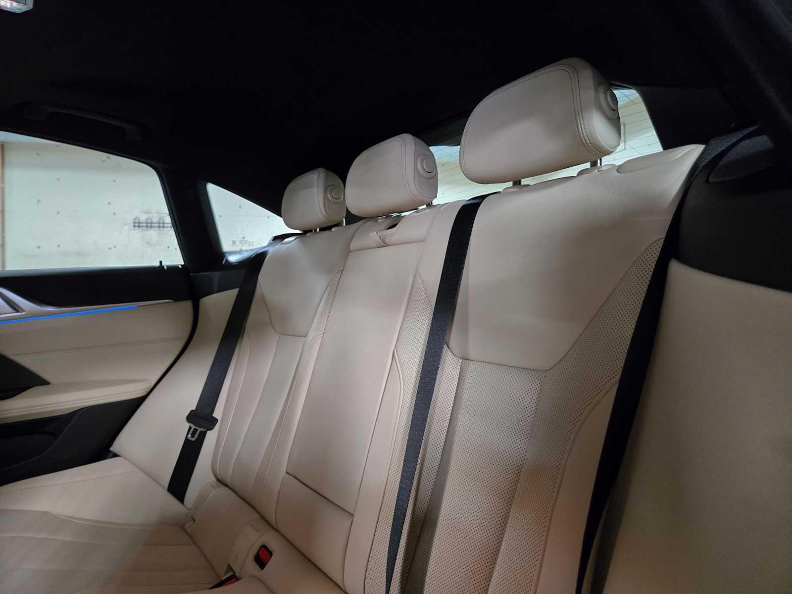 2026 BMW i4 xDrive40 xDrive40
