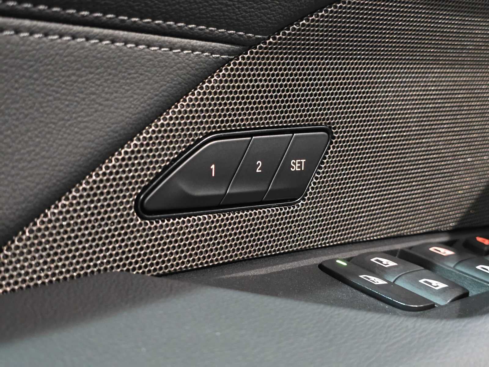 2025 BMW i4 xDrive40