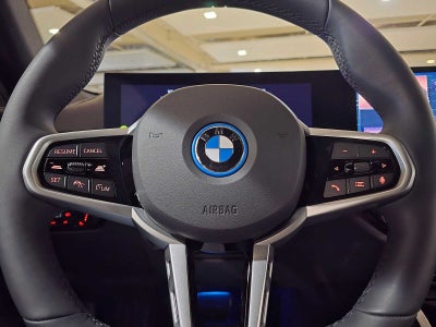 2025 BMW i4 xDrive40