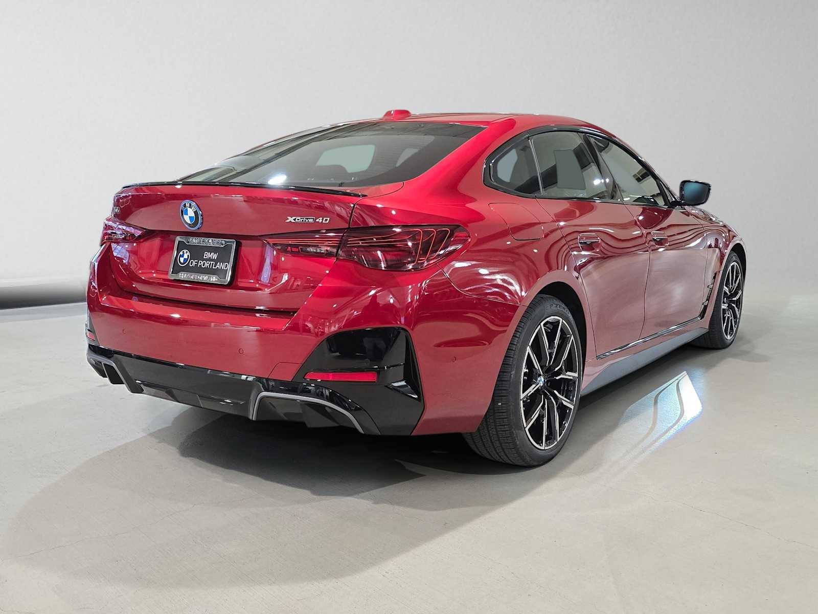 2025 BMW i4 xDrive40