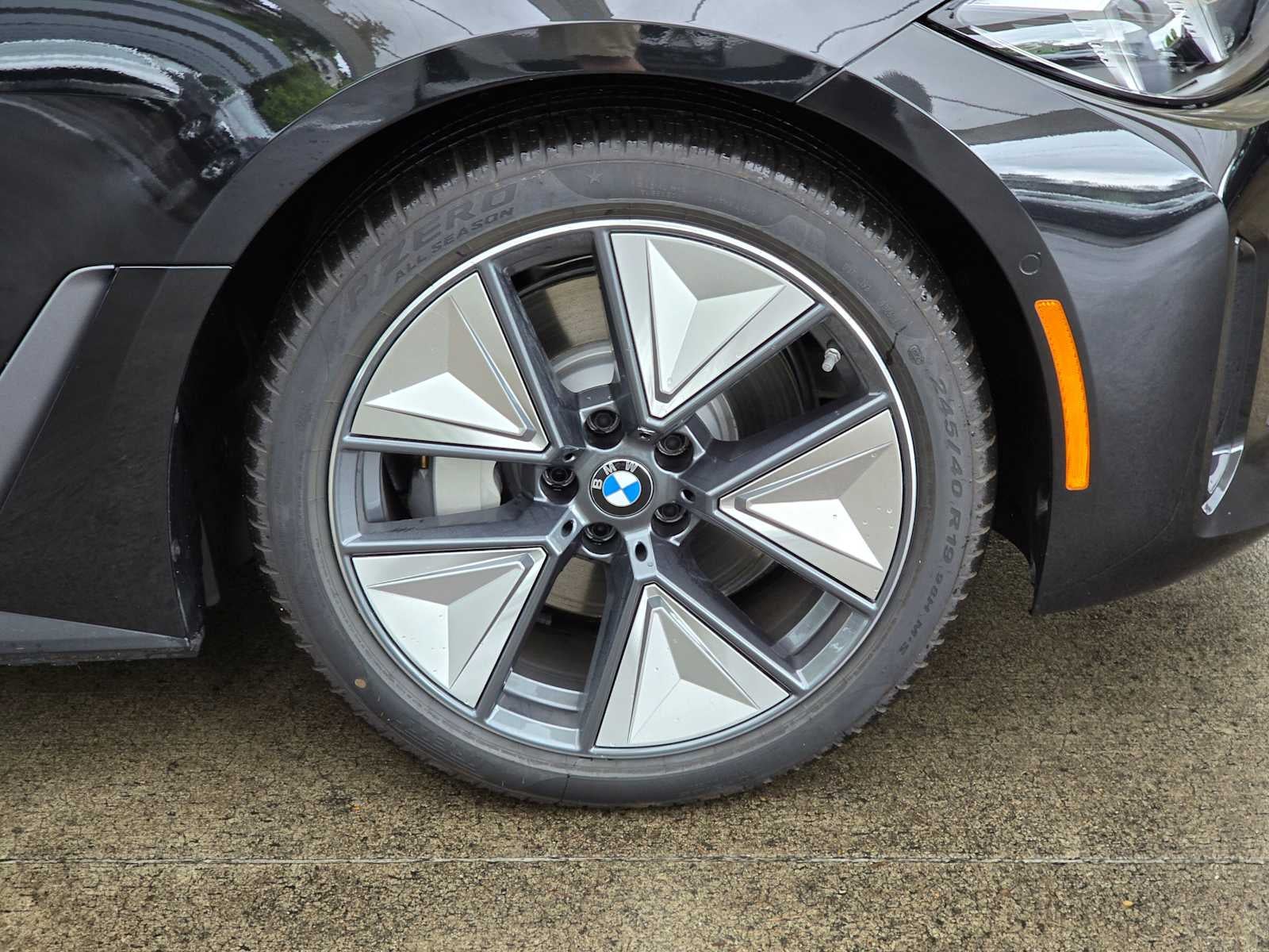 2026 BMW i4 xDrive40 xDrive40