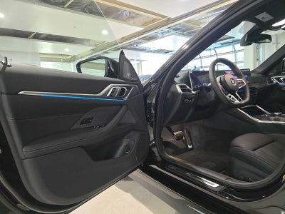 2026 BMW i4 xDrive40
