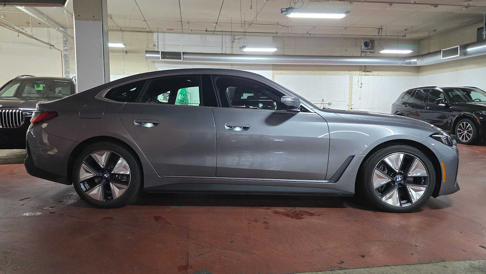 2025 BMW i4 xDrive40