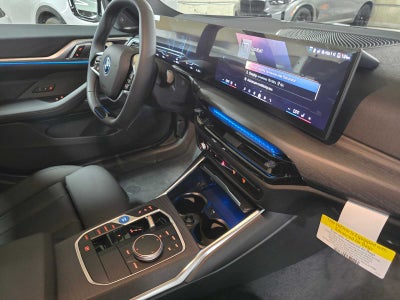 2026 BMW i4 xDrive40 xDrive40