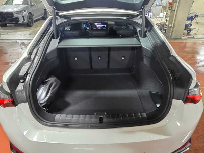 2026 BMW i4 xDrive40 xDrive40