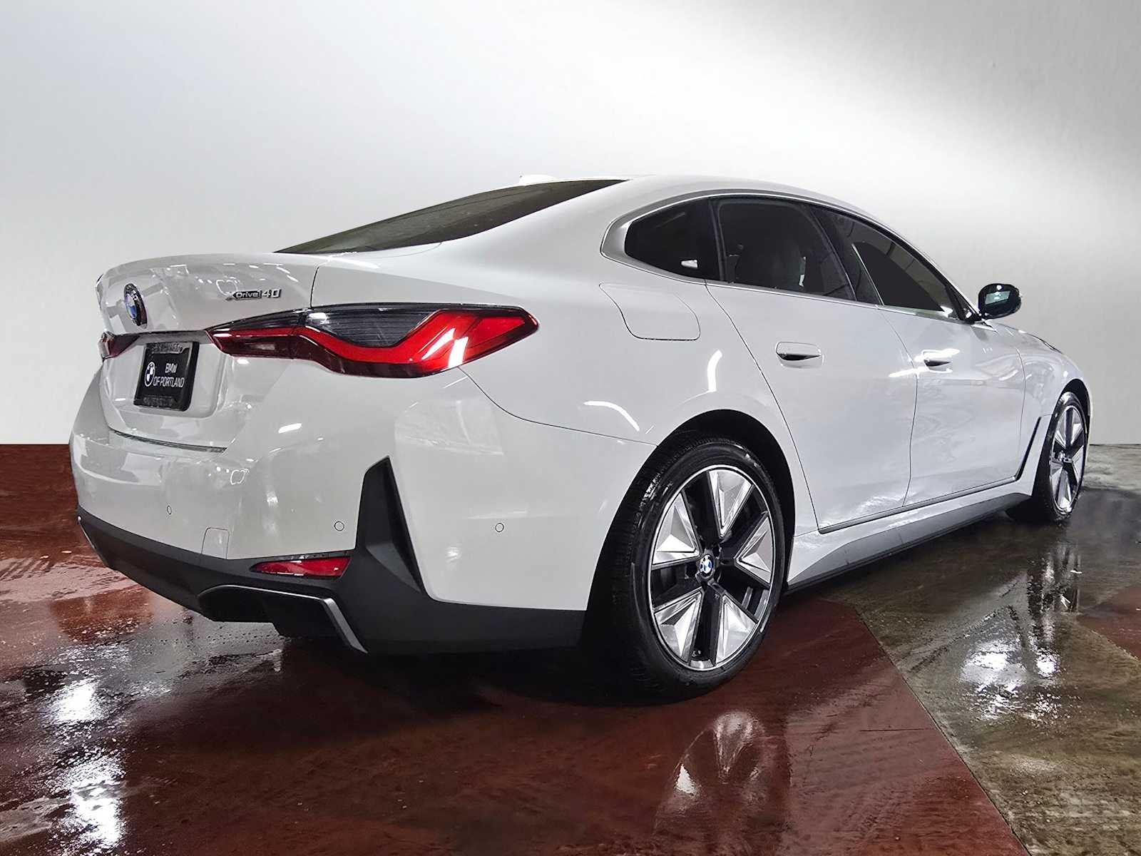 2026 BMW i4 xDrive40 xDrive40