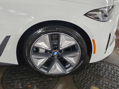 2026 BMW i4 xDrive40 xDrive40