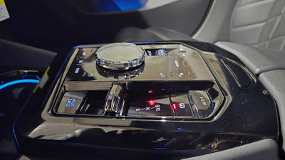 2026 BMW i5 M60