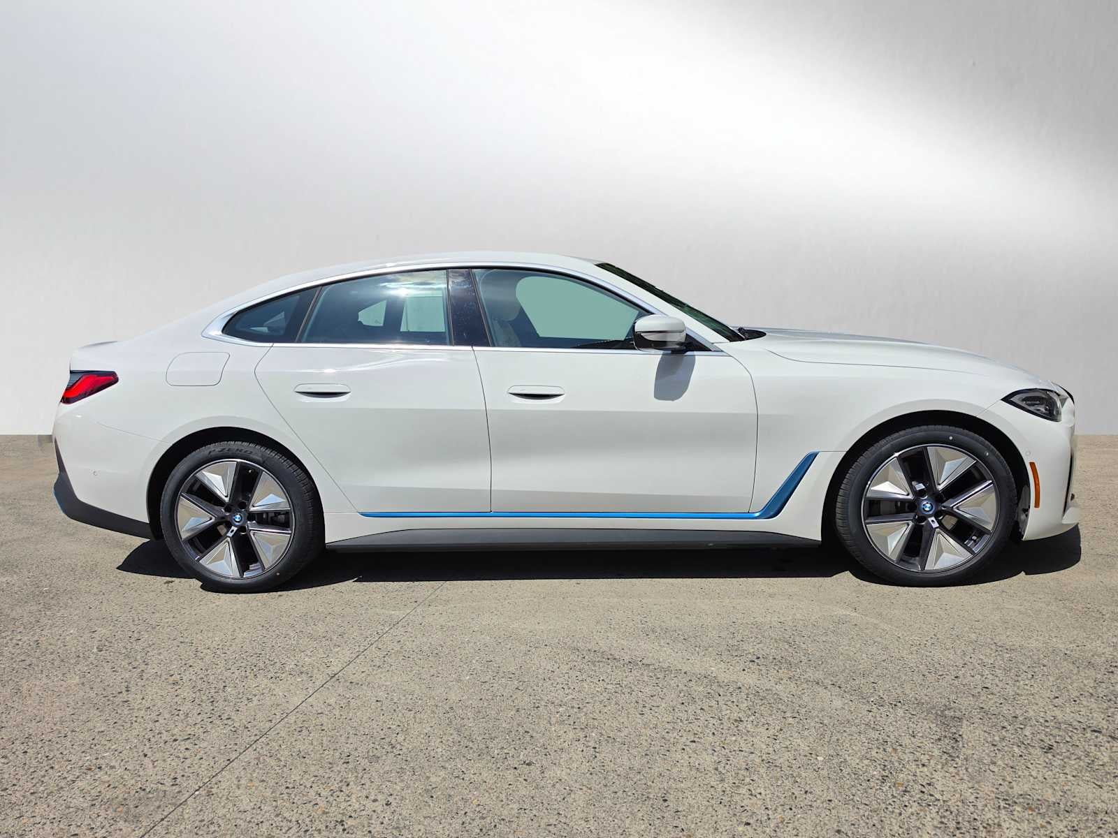Used 2023 BMW i4 40 with VIN WBY73AW04PFR34977 for sale in Portland, OR