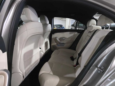 2019 Mercedes-Benz A 220 A 220
