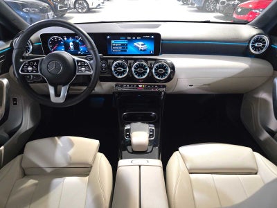 2019 Mercedes-Benz A 220 A 220