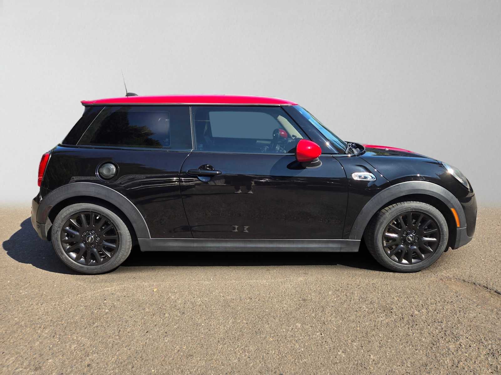 2019 MINI Hardtop 2 Door Cooper S