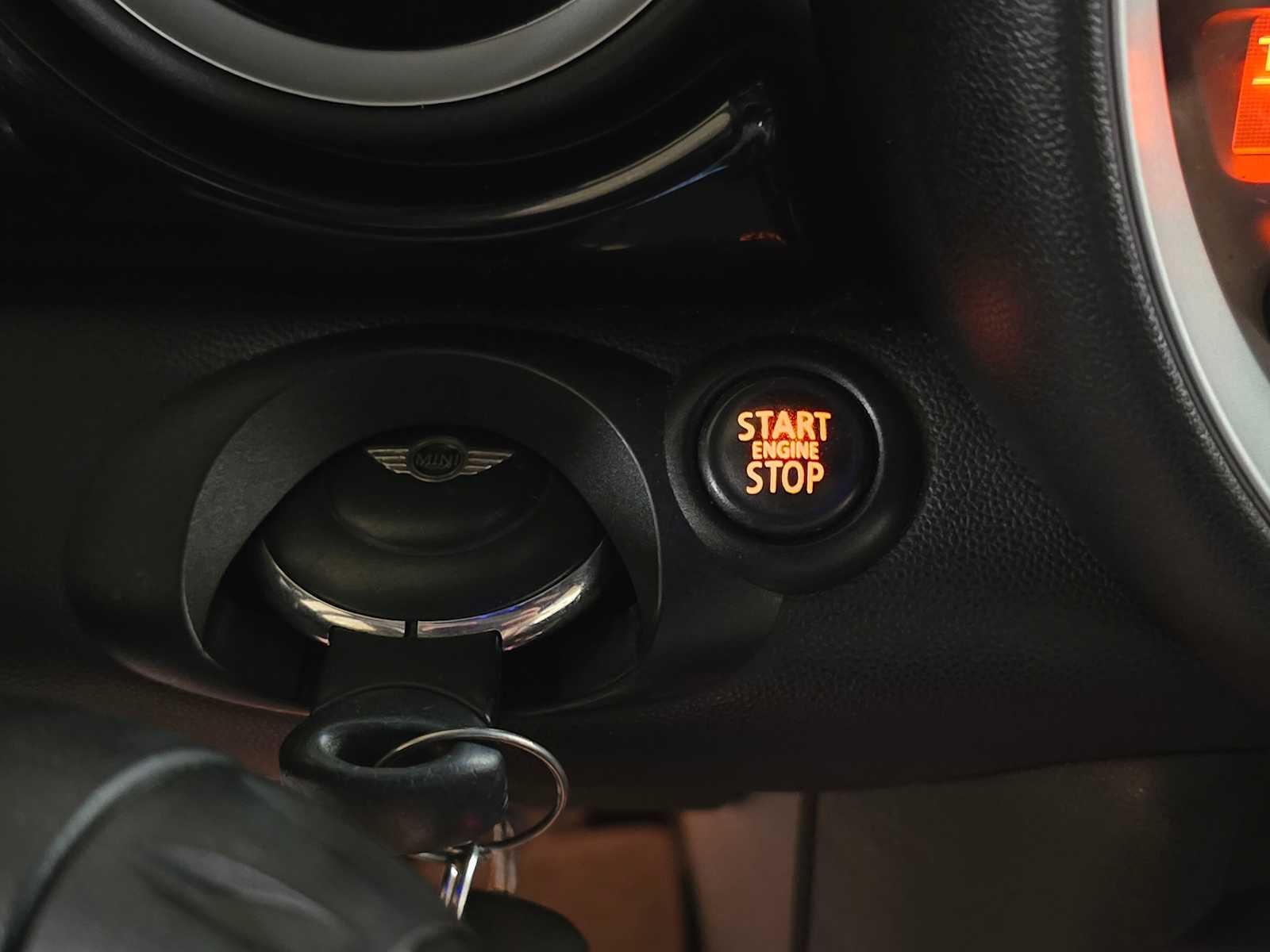 2013 MINI Clubman S