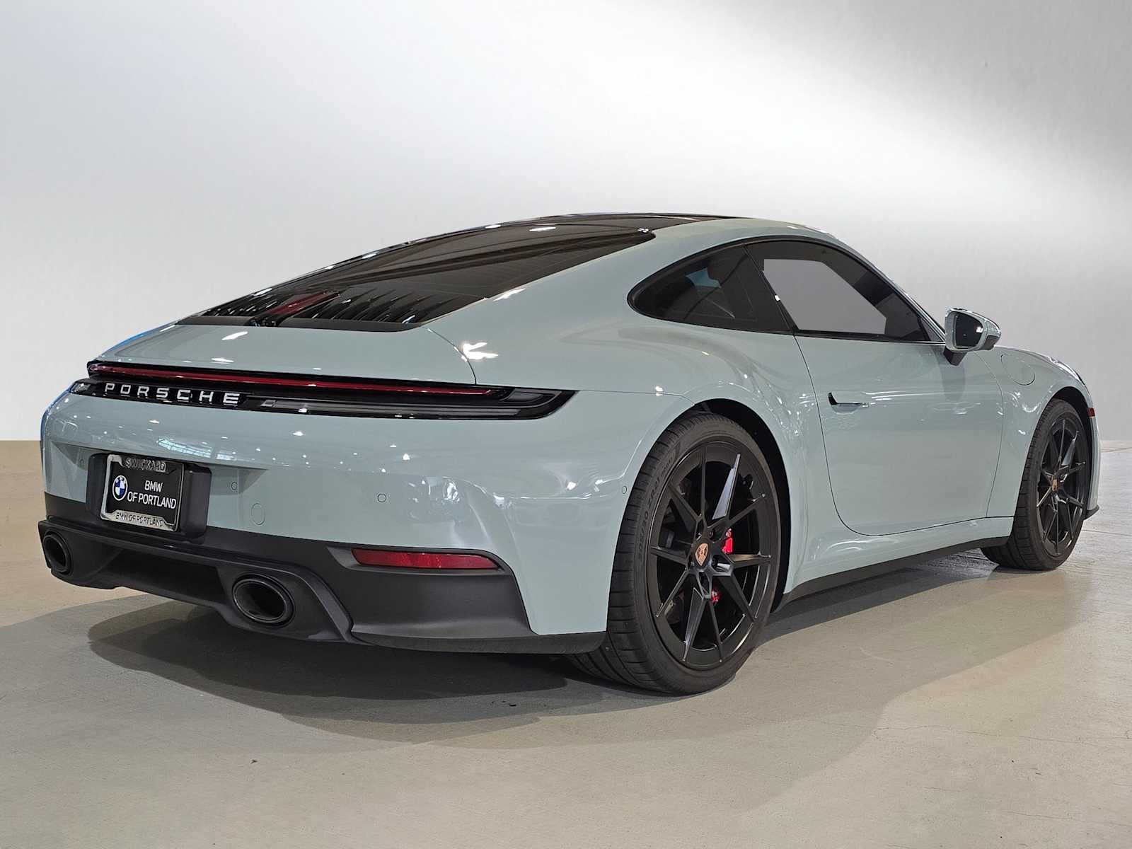 2025 Porsche 911 Carrera S