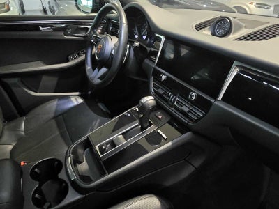 2024 Porsche Macan AWD