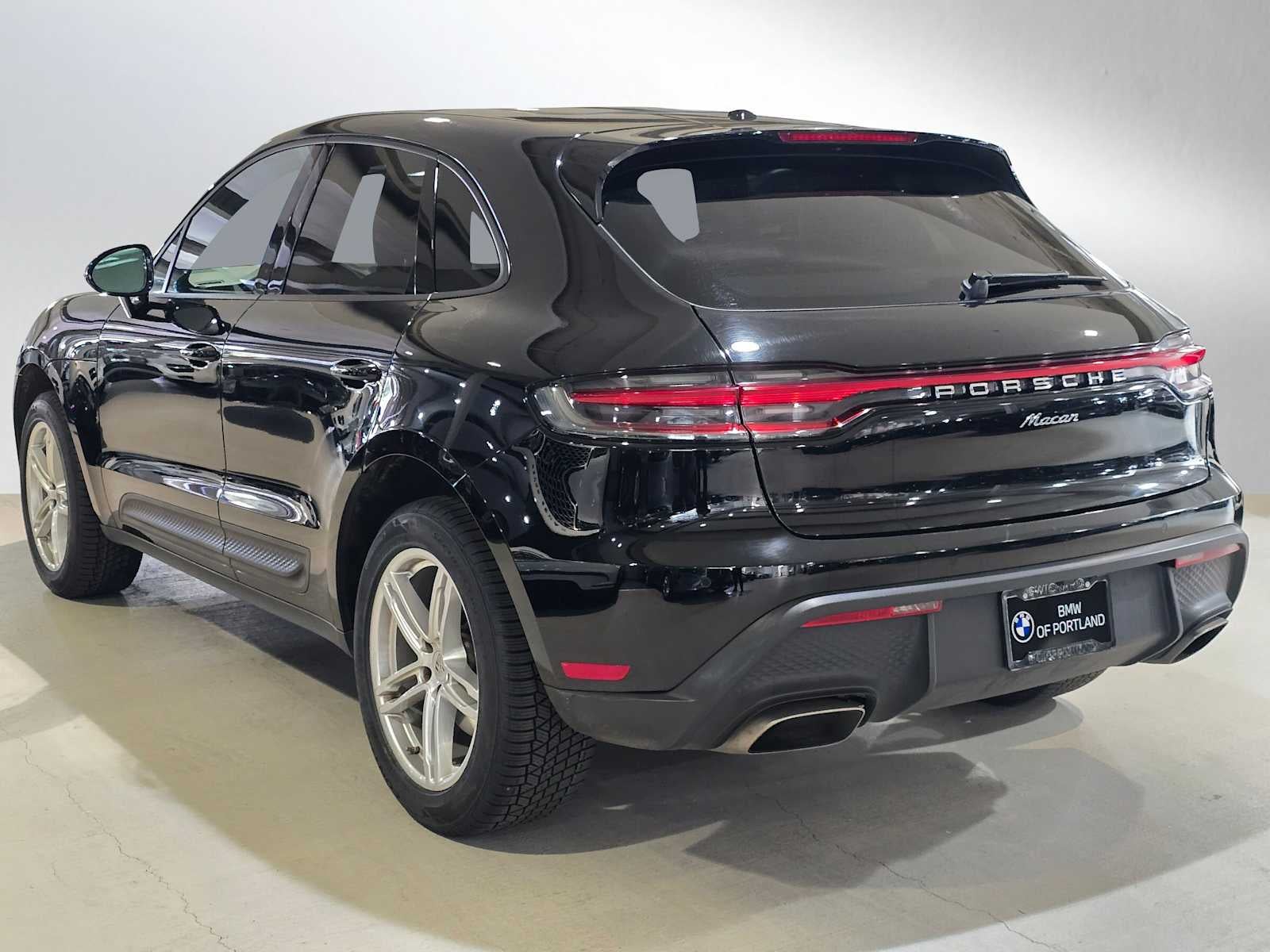 2024 Porsche Macan AWD