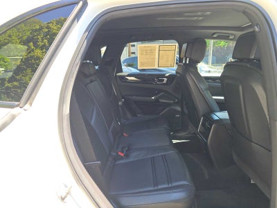 2021 Porsche Cayenne AWD
