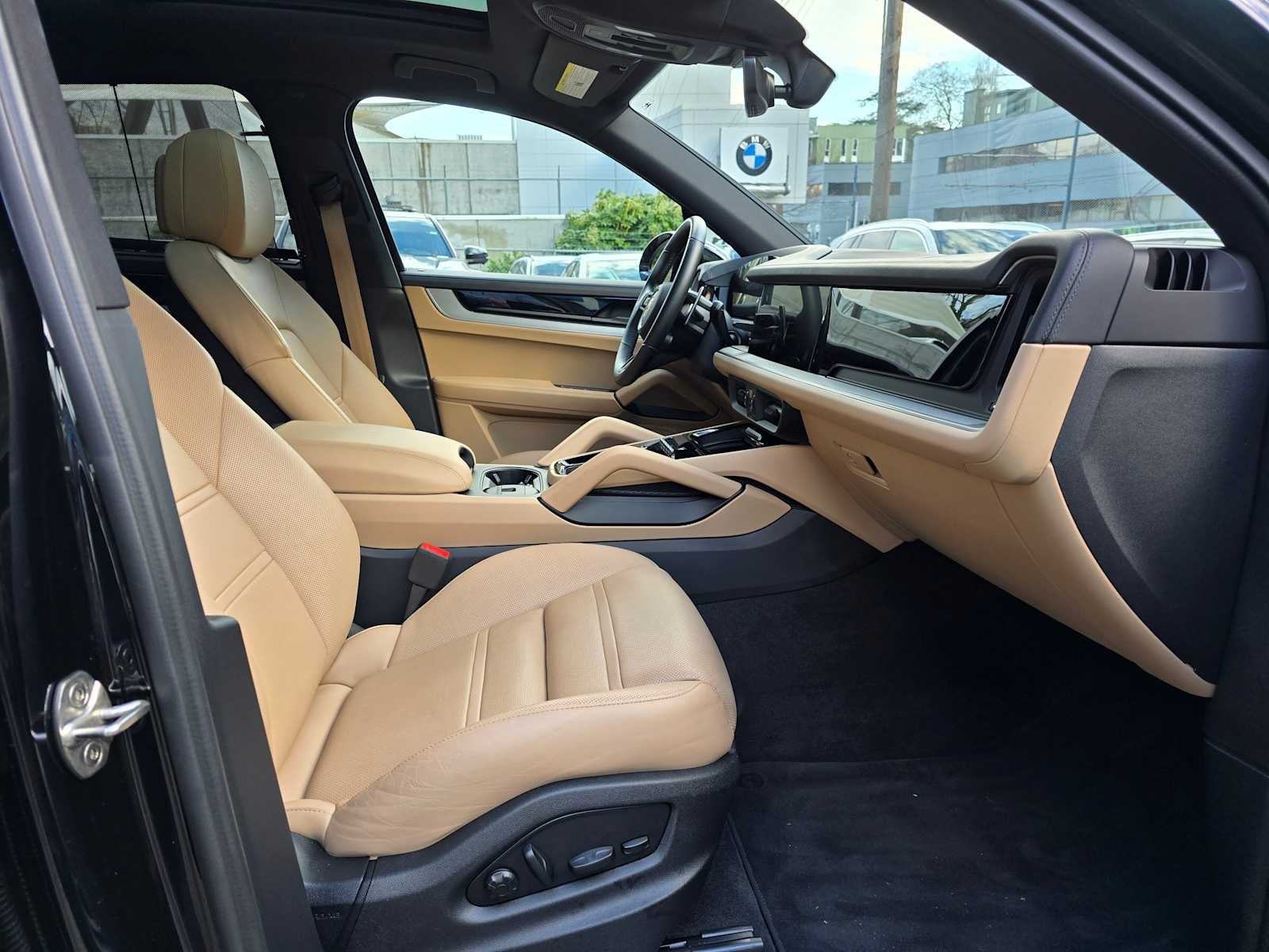 2024 Porsche Cayenne S