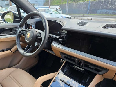 2024 Porsche Cayenne S