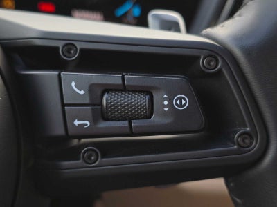 2024 Porsche Cayenne S