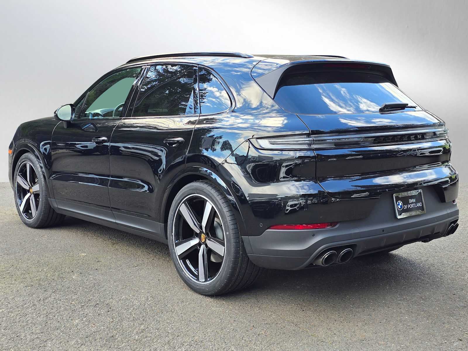 2024 Porsche Cayenne S