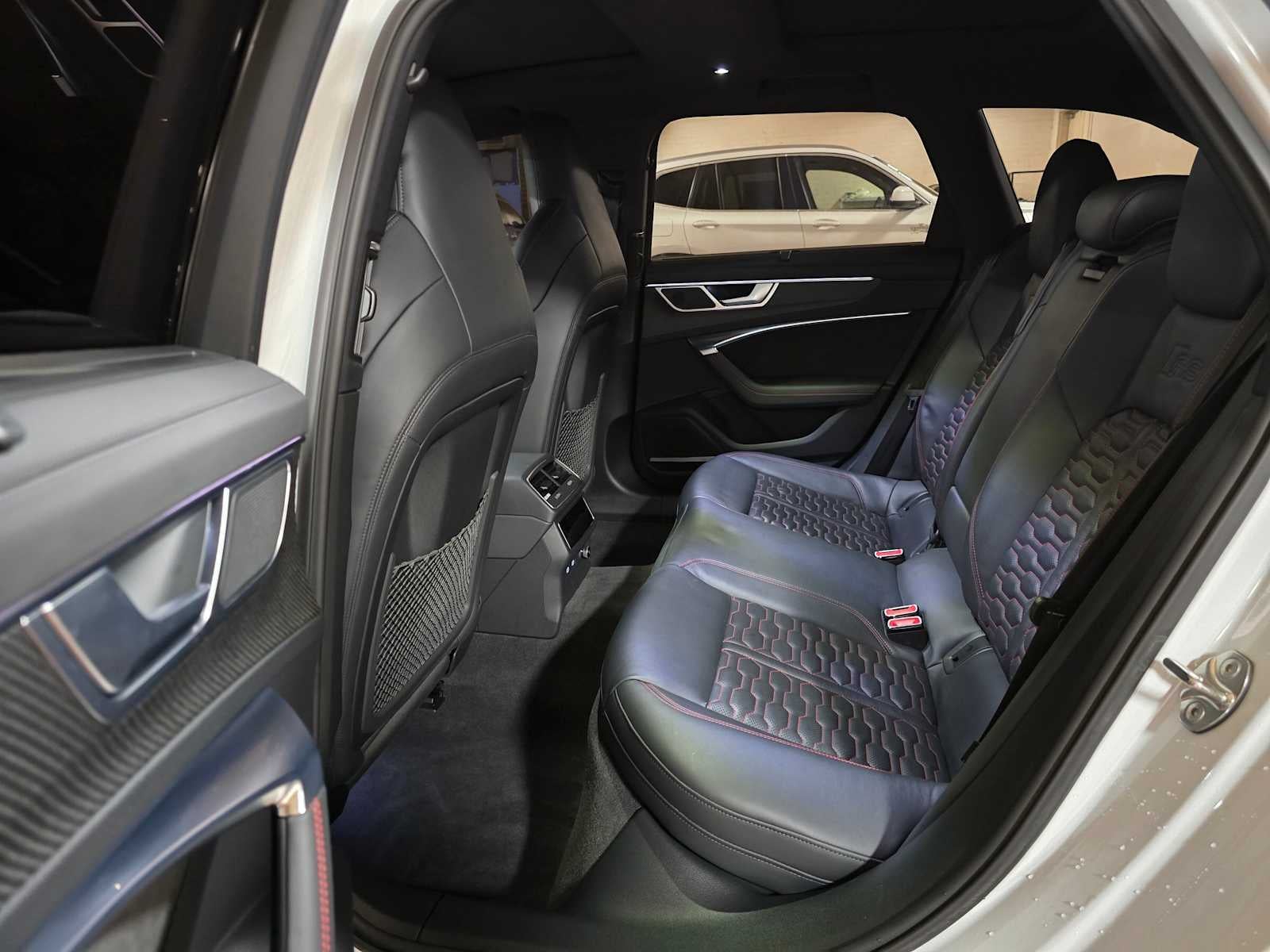 2021 Audi RS 6 Avant 4.0 TFSI quattro