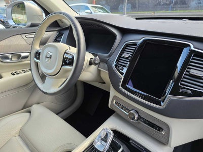 2024 Volvo XC90 Ultimate Bright Theme