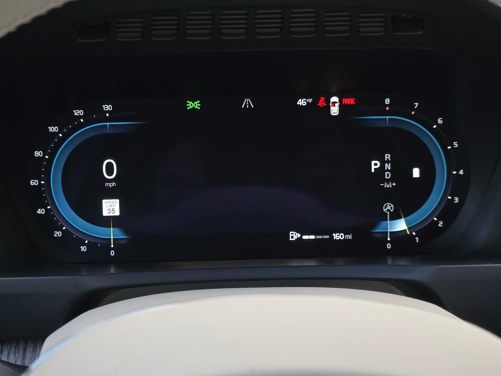 2024 Volvo XC90 Ultimate Bright Theme