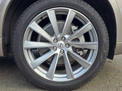 2024 Volvo XC90 Ultimate Bright Theme