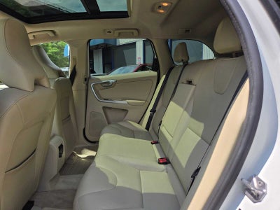 2016 Volvo XC60 T5 Drive-E Premier