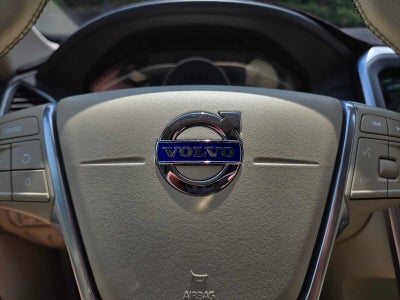 2016 Volvo XC60 T5 Drive-E Premier