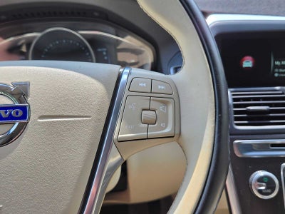 2016 Volvo XC60 T5 Drive-E Premier