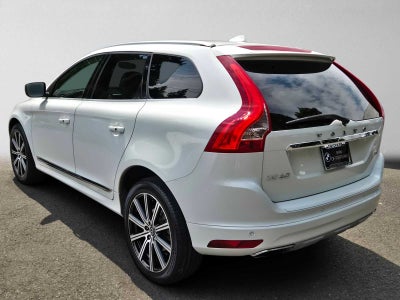 2016 Volvo XC60 T5 Drive-E Premier