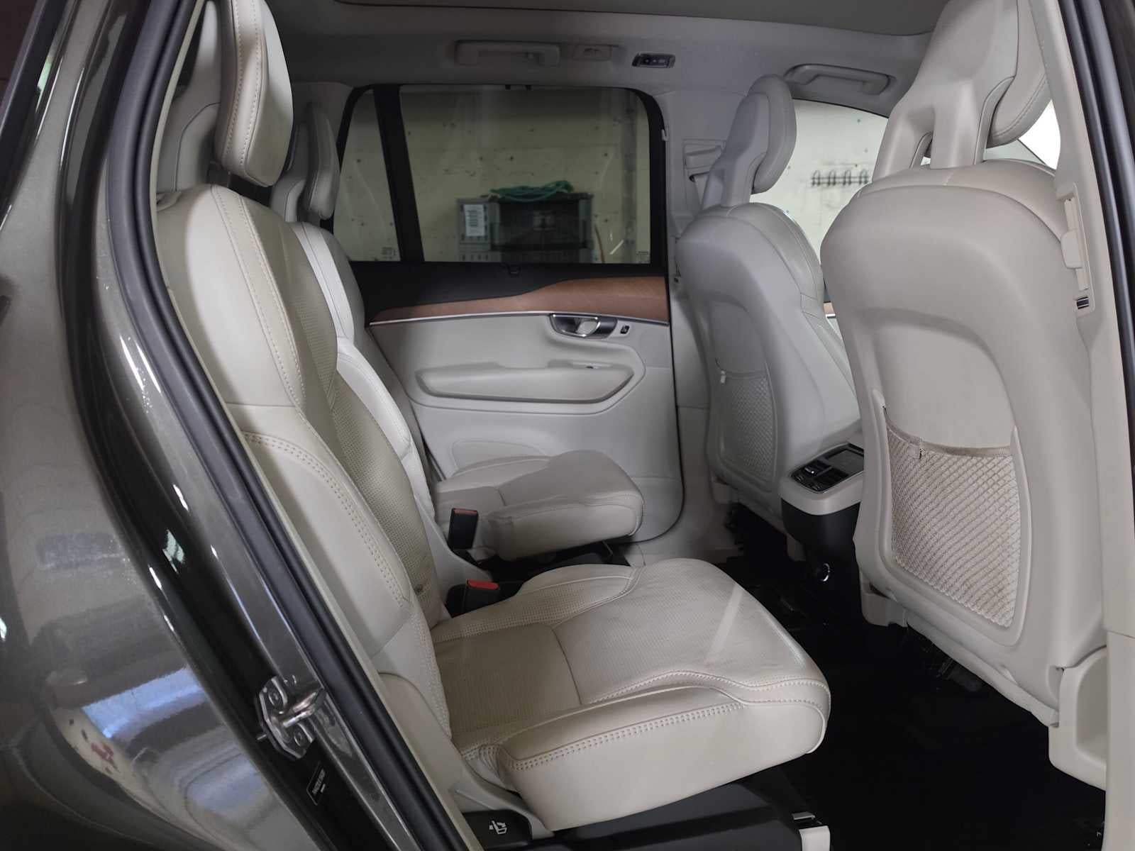 2020 Volvo XC90 Inscription