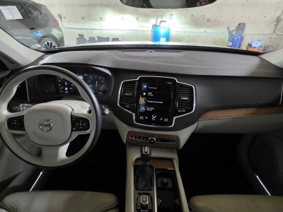 2020 Volvo XC90 Inscription