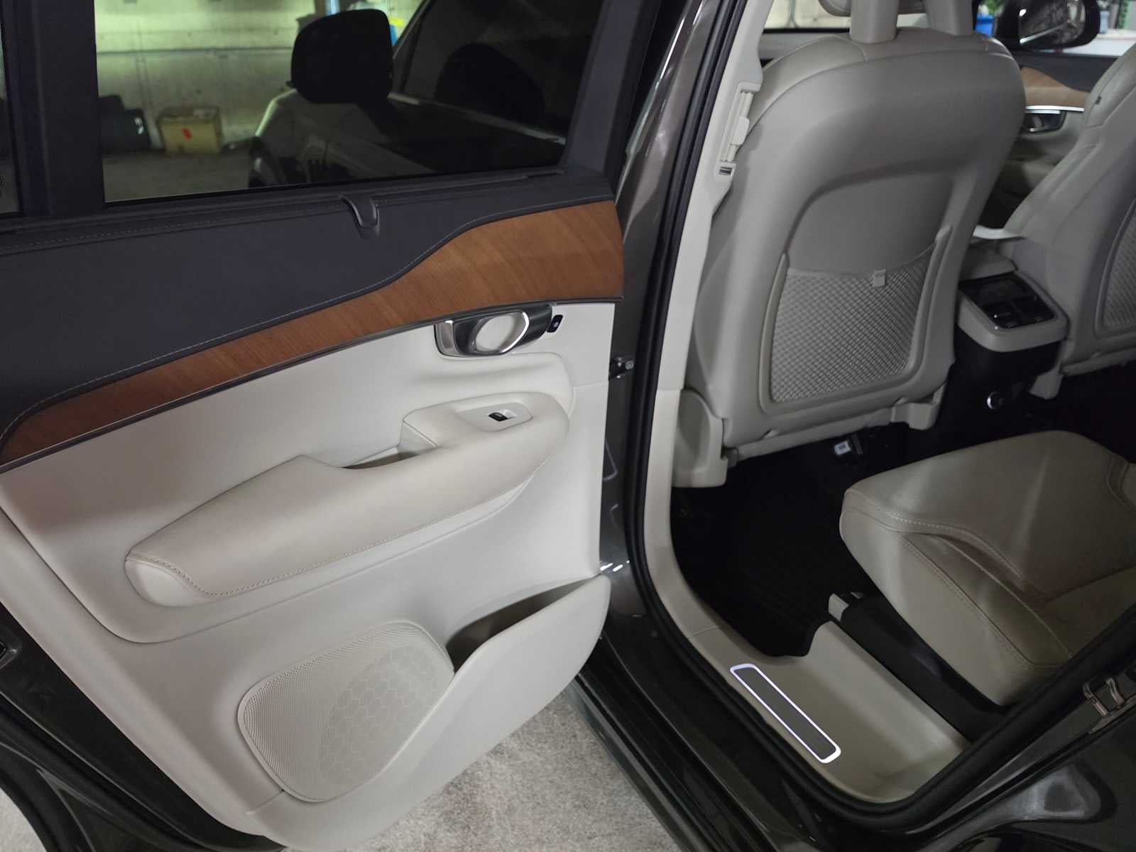 2020 Volvo XC90 Inscription