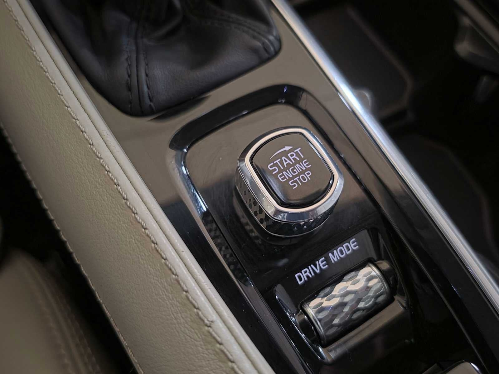2020 Volvo XC90 Inscription