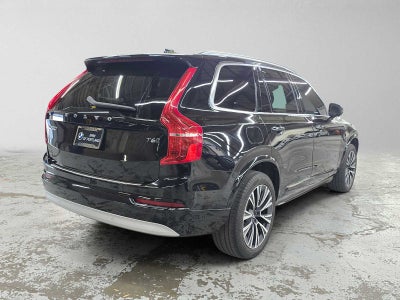 2022 Volvo XC90 Momentum