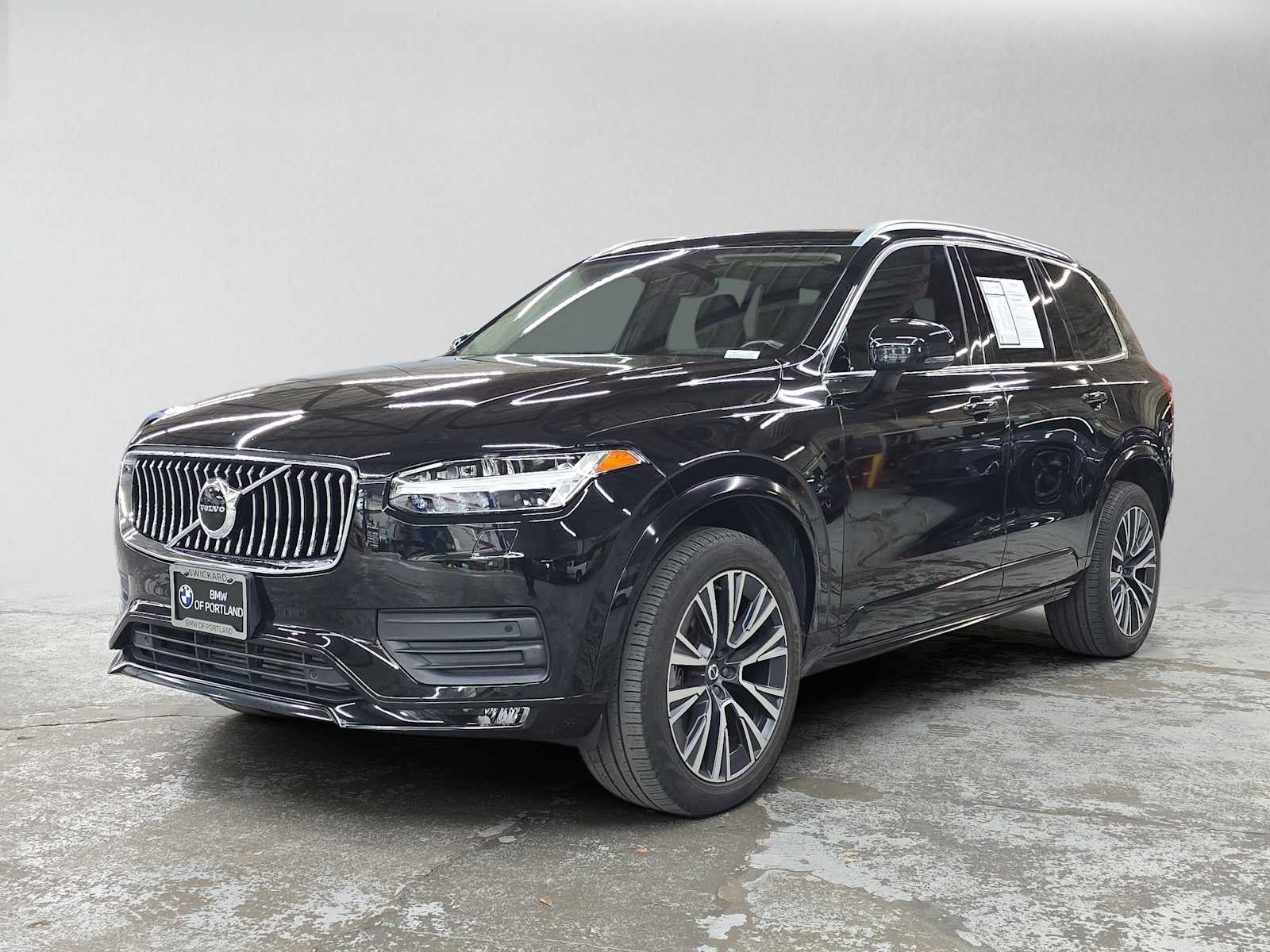 2022 Volvo XC90 Momentum