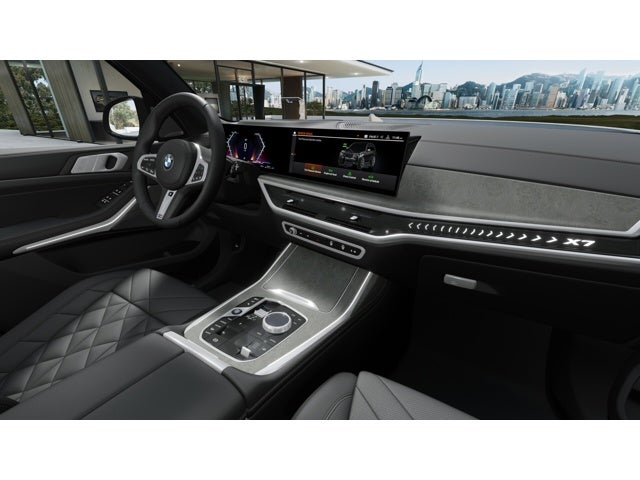 2027 BMW X7 Base