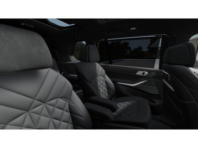 2027 BMW X7 Base