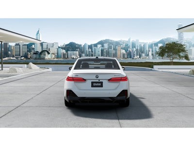 2027 BMW 550e Base