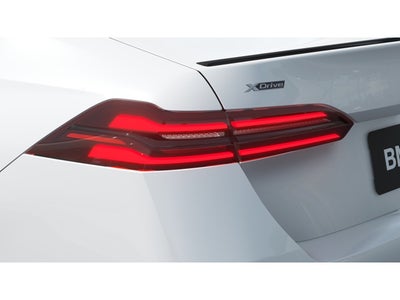 2027 BMW 550e Base