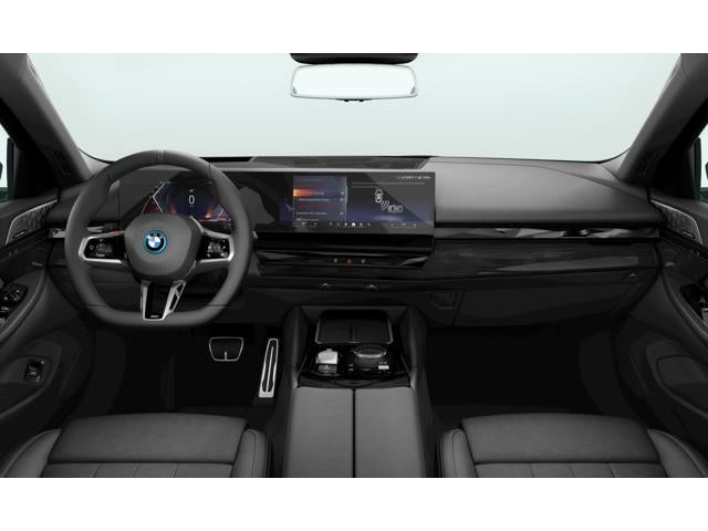 2026 BMW 550e 550e xDrive