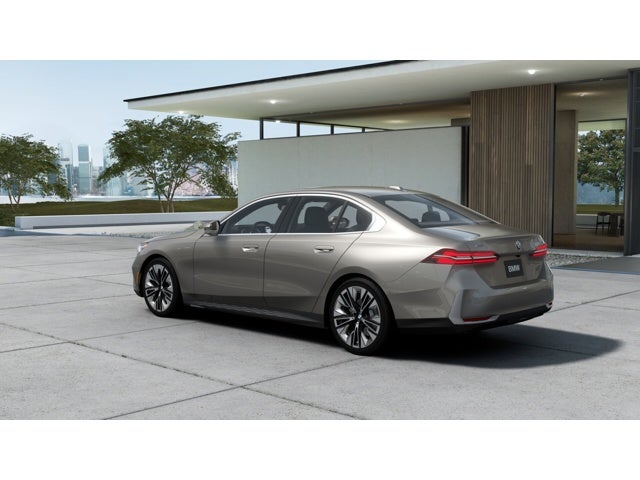 2027 BMW 530i 530i xDrive